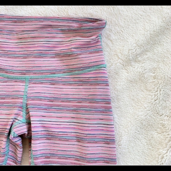 Lululemon Wunder Under Pink Cyber Stripe Leggings size 2 - Picture 7 of 11